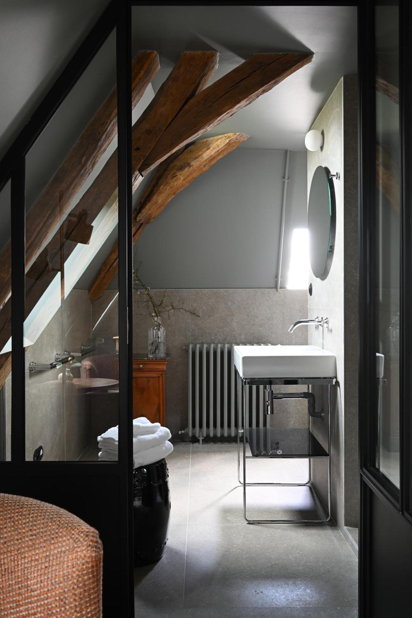 Hotel Les Pres Saint-Hilaire-le-Chatel Kültér fotó